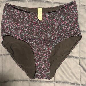 Lululemon Athletica Speckled Pattern Leggings